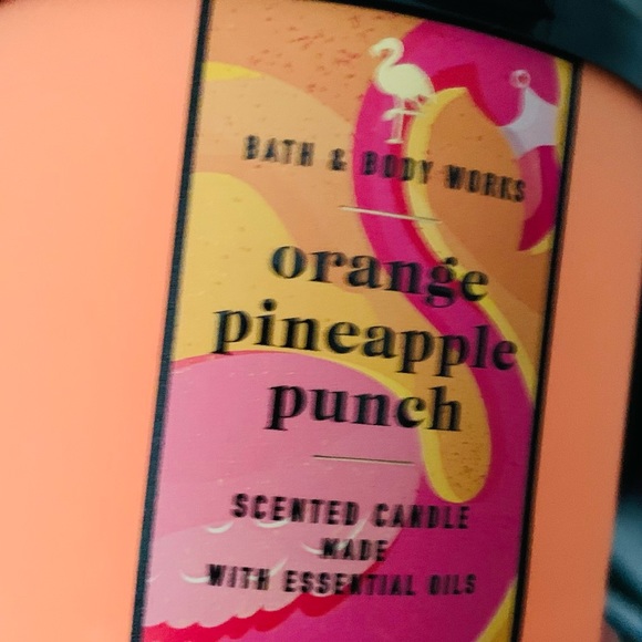 Bath & Body Works Candles. 7 different kinds - Picture 3 of 5